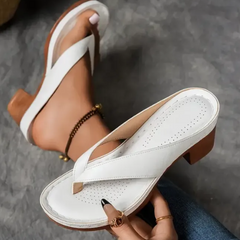 Women's Solid Color Chunky Heel Sandals (One Pair)
