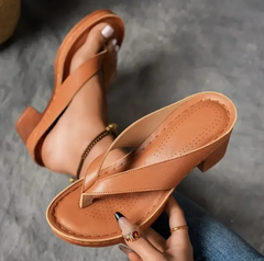Women's Solid Color Chunky Heel Sandals (One Pair)